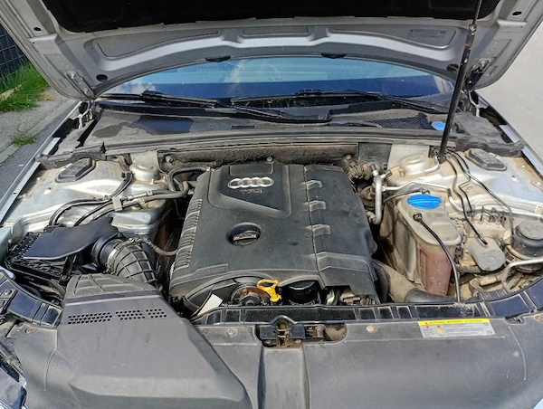 AUDI A4 2010 — imagine 4