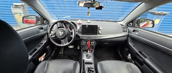 MITSUBISHI Lancer 2010 — imagine 8