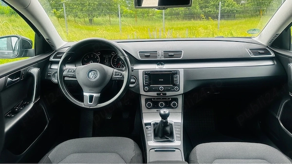 VOLKSWAGEN Passat 2012 — imagine 3
