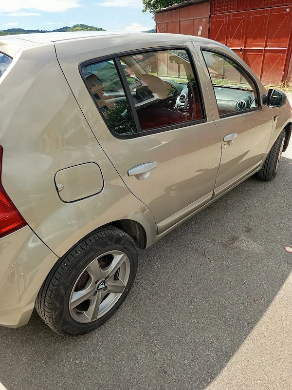 DACIA Sandero 2008 — imagine 2
