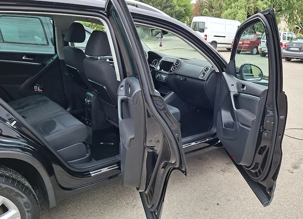 VOLKSWAGEN Tiguan 2011 — imagine 2