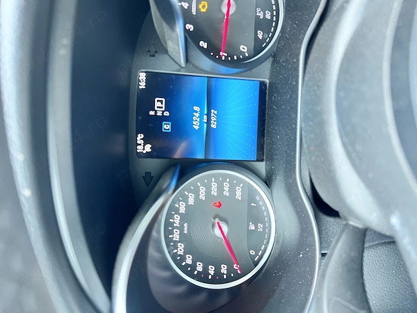 MERCEDES-BENZ C-Class 2019 — imagine 4