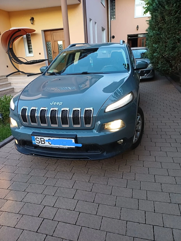 JEEP Cherokee 2015 — imagine 3