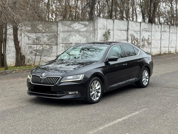 SKODA Superb 2018 — imagine 2