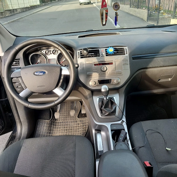 FORD Kuga 2010 — imagine 6