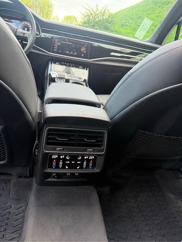 AUDI Q7 2021 — imagine 5