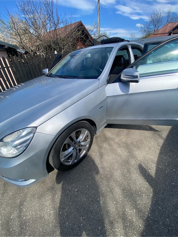 MERCEDES-BENZ E-Class 2011 — imagine 5