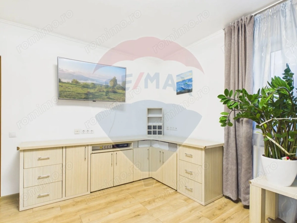Apartament cu 2 camere de vânzare în zona Titan — fotografia 3