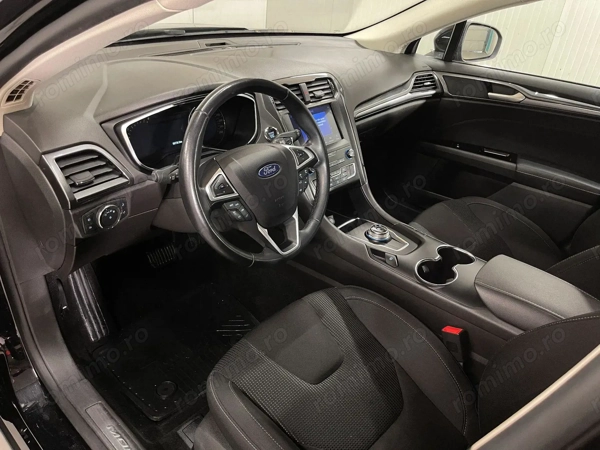 FORD Mondeo 2021 — imagine 5