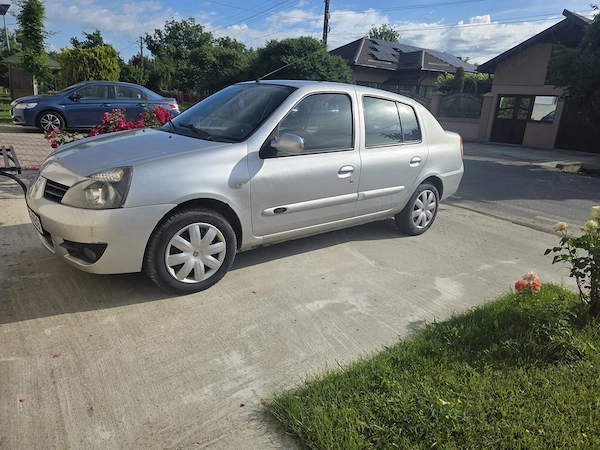 RENAULT Symbol 2008 — imagine 2