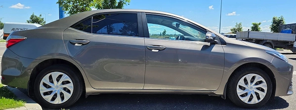 TOYOTA Corolla 2017 — imagine 3