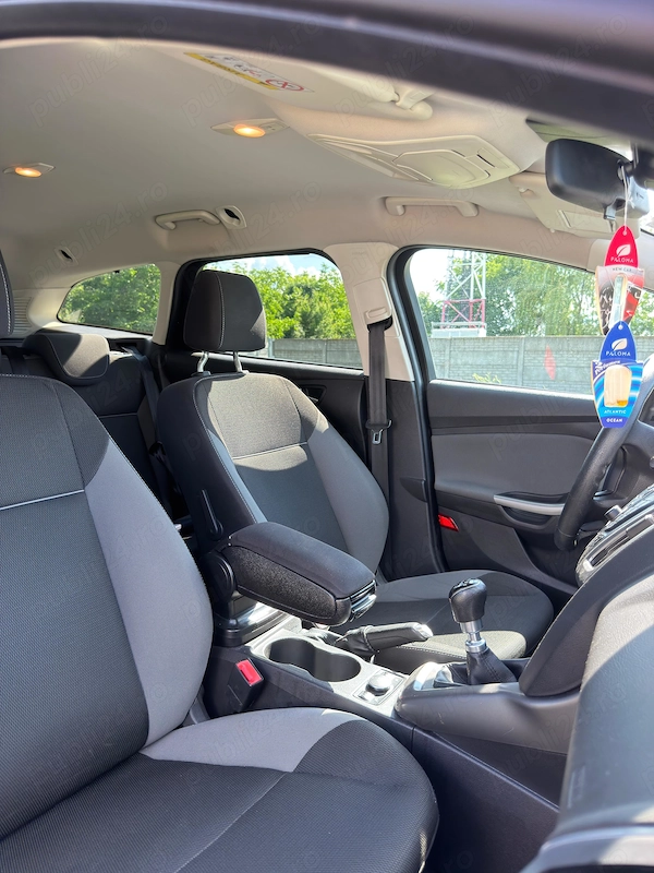 FORD Focus 2014 — imagine 4