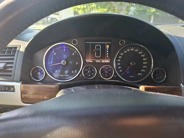 VOLKSWAGEN Touareg 2005 — imagine 8