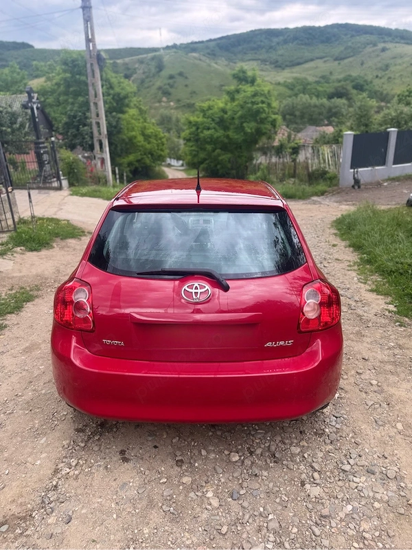 TOYOTA Auris 2008 — imagine 3