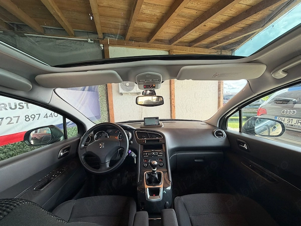 PEUGEOT 5008 2010 — imagine 5