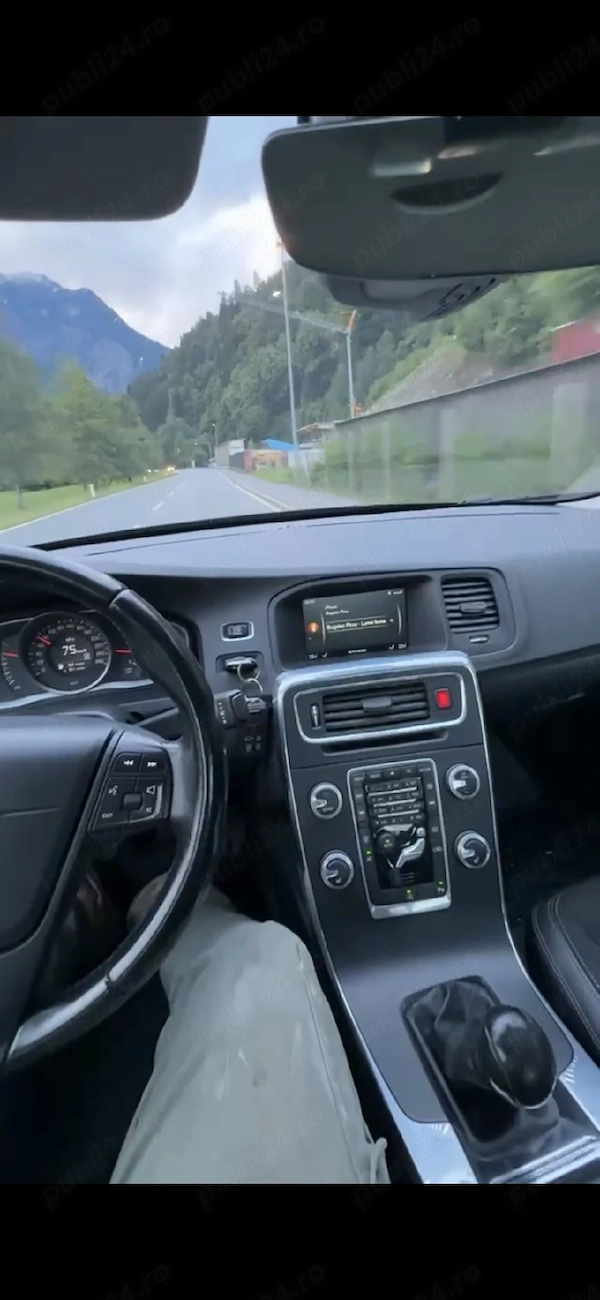 VOLVO S60 2015 — imagine 4