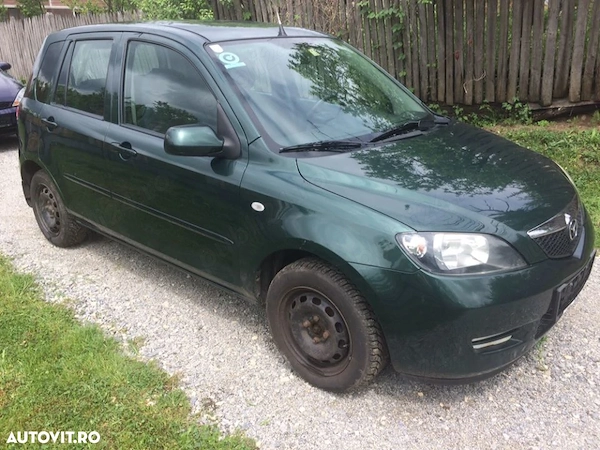 MAZDA 2 2005 — imagine 3