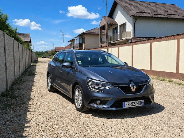 RENAULT Megane
