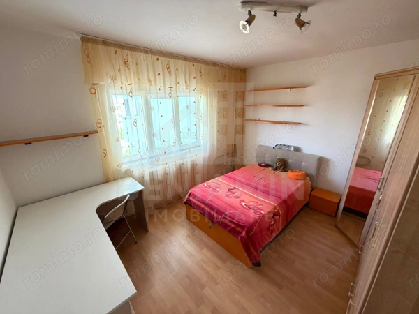 Apartament de 3 camere decomandat 74mp etaj 5 -centrala - Brazda — fotografia 3