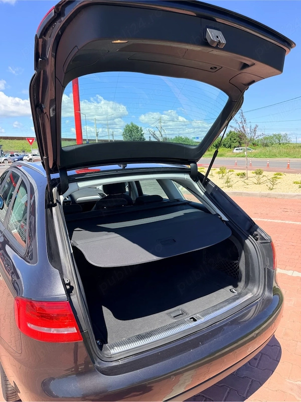 AUDI A4 2010 — imagine 4