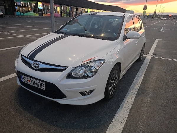 Hyundai i30 2011 1.4 benzina+gpl