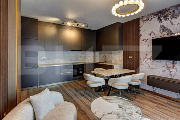 Apartament la cheie, incalzire in pardoseala, lift, zona centrala — fotografia 3