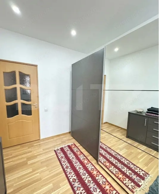 Apartament 2 camere, 40 mp, balcon, parcare, zona Cetatii — fotografia 1