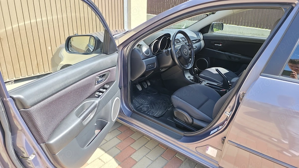 MAZDA 3 2008 — imagine 5