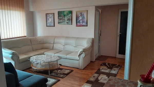 Apartament 2 camere în centru Ineu,Arad — fotografia 1