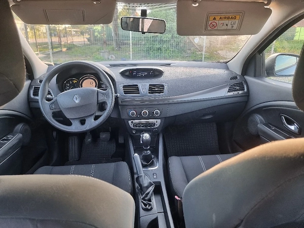 RENAULT Megane 2015 — imagine 2