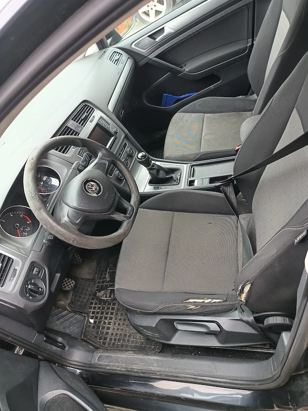 VOLKSWAGEN Golf 2013 — imagine 8
