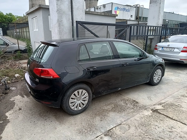 VOLKSWAGEN Golf 2013 — imagine 2