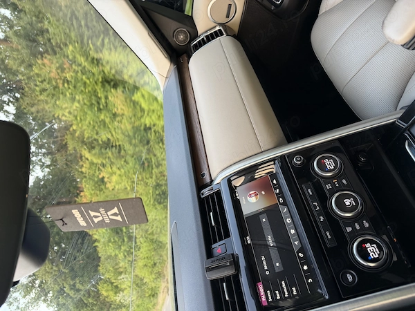 LAND ROVER Discovery 2018 — imagine 2