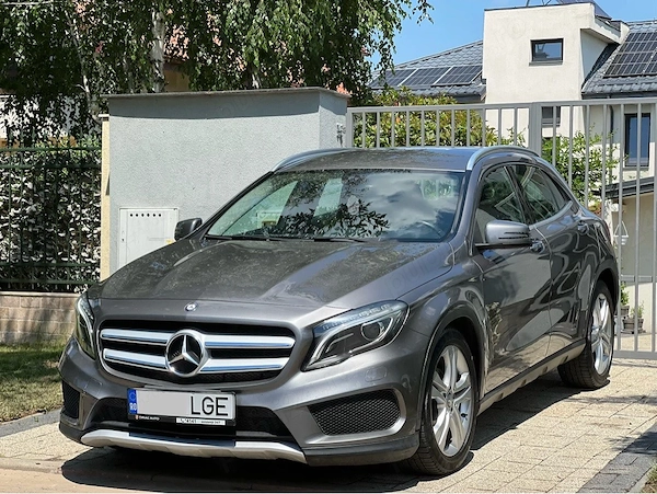 MERCEDES-BENZ GLA 2015 — imagine 2
