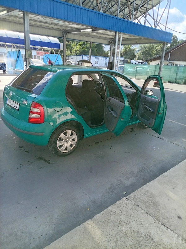 SKODA Fabia 2003