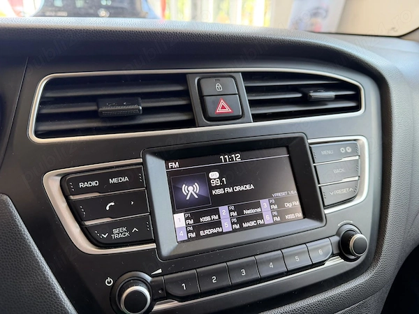 HYUNDAI i20 2018 — imagine 14