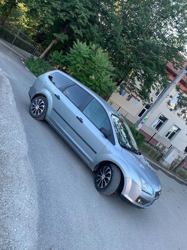 FORD Focus 2006 — imagine 5