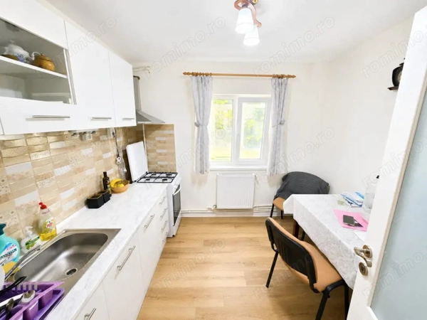 Apartament 2 camere Popa Șapcă, confort 1 decomandat, etaj 2, renovat — fotografia 1
