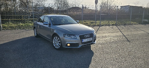 AUDI A4 2010