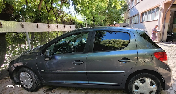 PEUGEOT 207 2010 — imagine 2