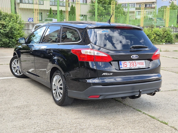 FORD Focus 2012 — imagine 4
