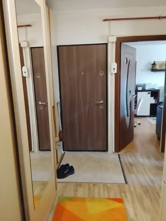 Apartament 2 camere decomandat, 47 mp, etaj 4, George Enescu– zona Lic Energetic — fotografia 1