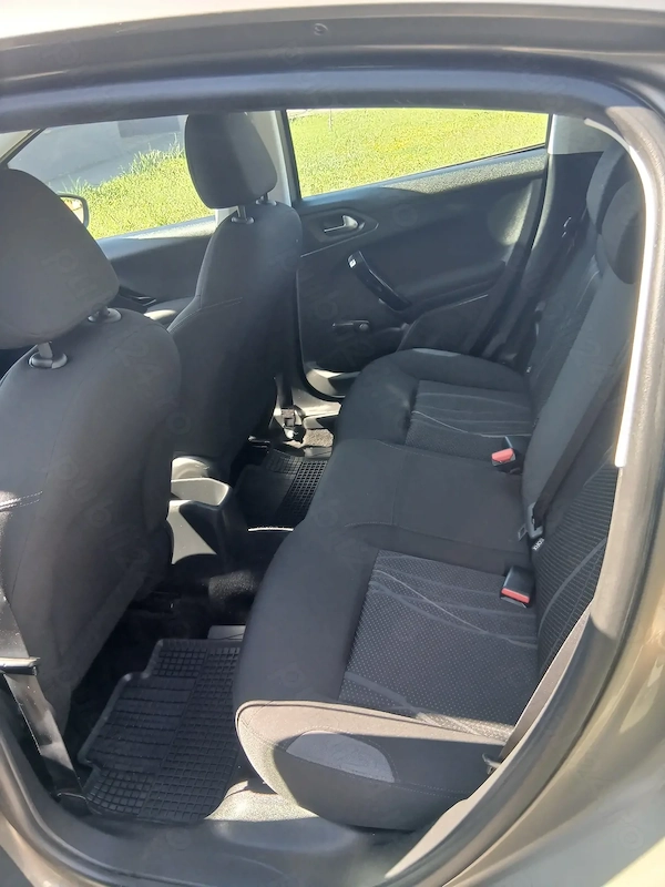 PEUGEOT 208 2013 — imagine 8