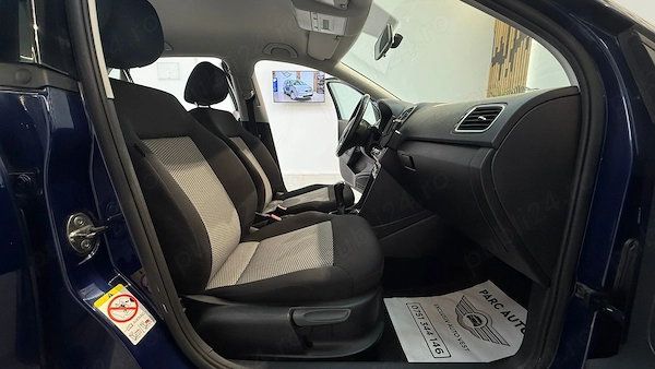VOLKSWAGEN Polo 2011 — imagine 13