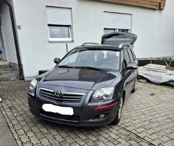 Toyota Avensis 2.2 177cp