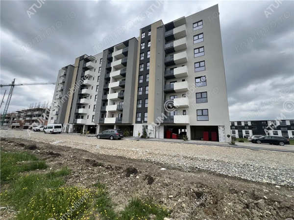 Apartament cu 2 camere decomandate si balcon zona Doamna Stanca — fotografia 3
