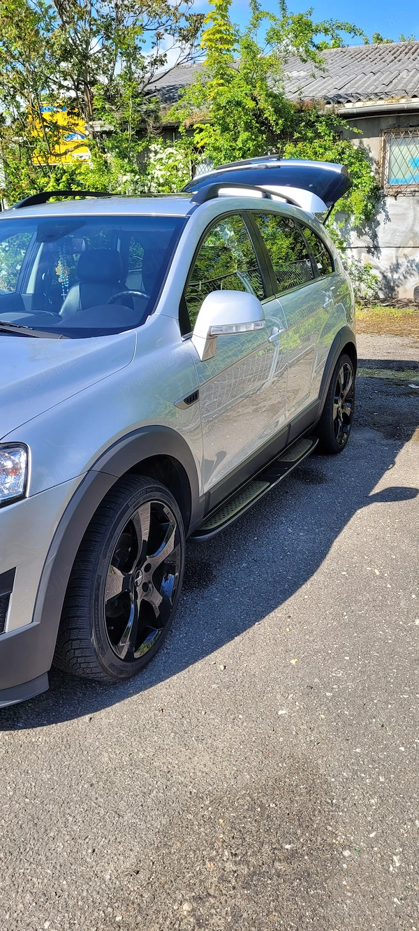 Schervrolet captiva sport