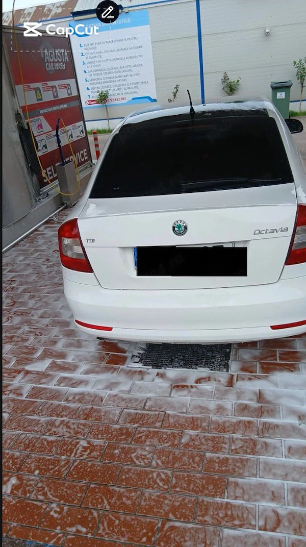 SKODA Octavia 2012 — imagine 5