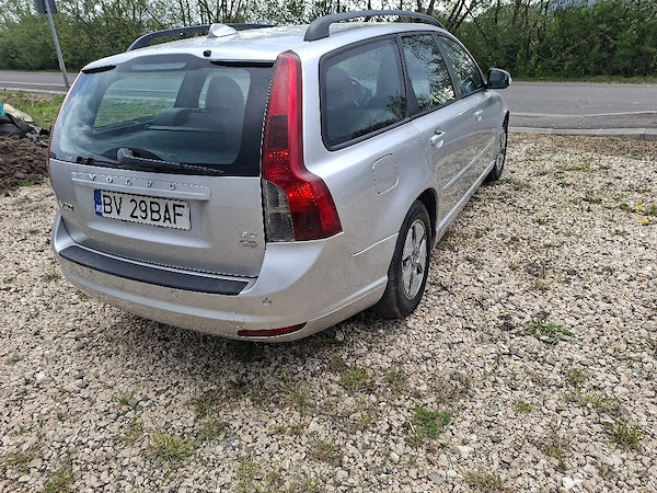 VOLVO V50 2011 — imagine 3