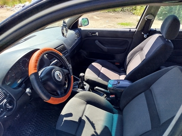 VOLKSWAGEN Golf 2002 — imagine 9